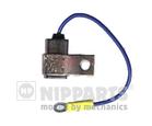 Nipparts Condensator J5352001 Nipparts Condensator J5352001