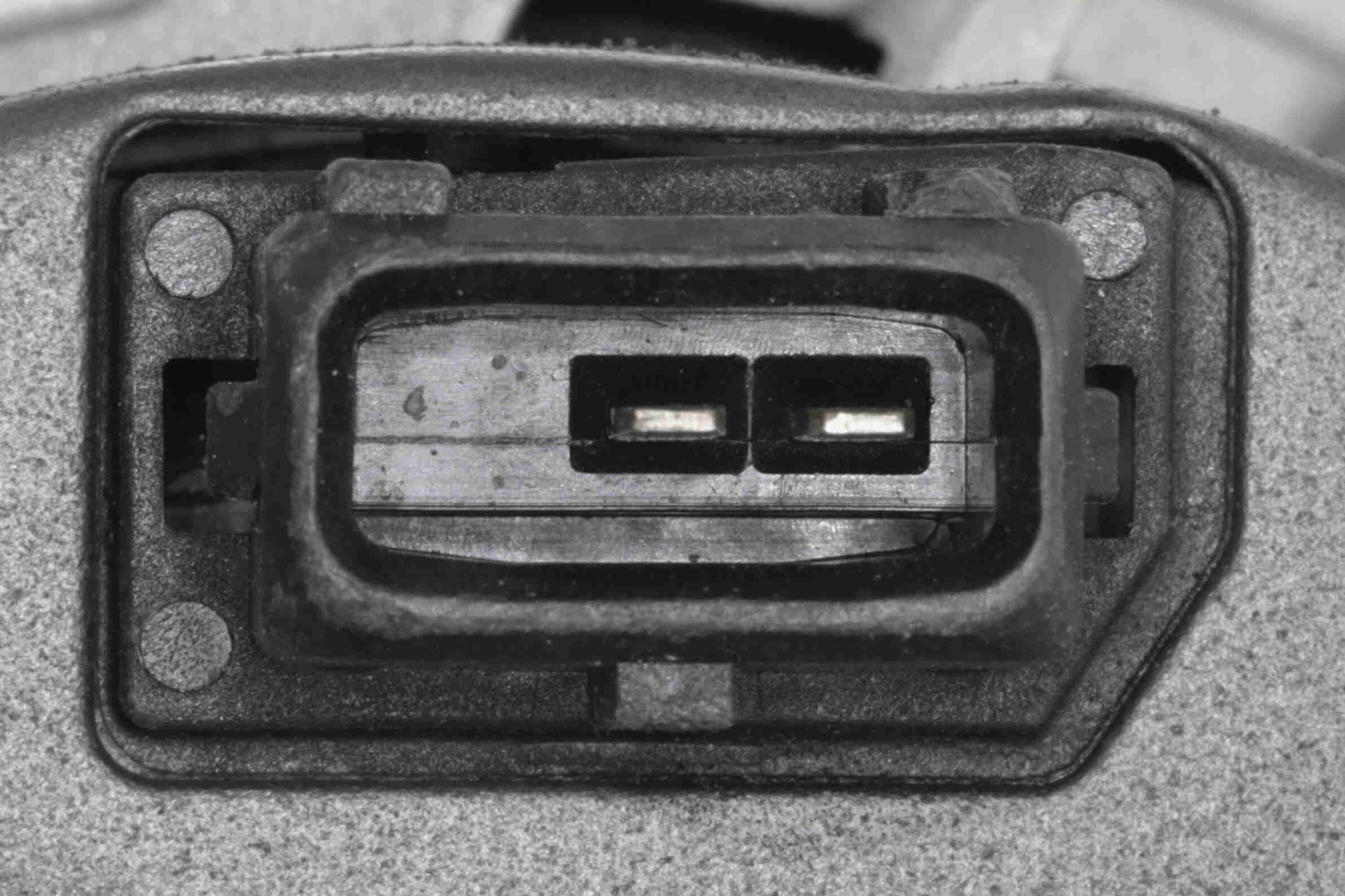 Vemo Alternator/Dynamo V10-13-50117