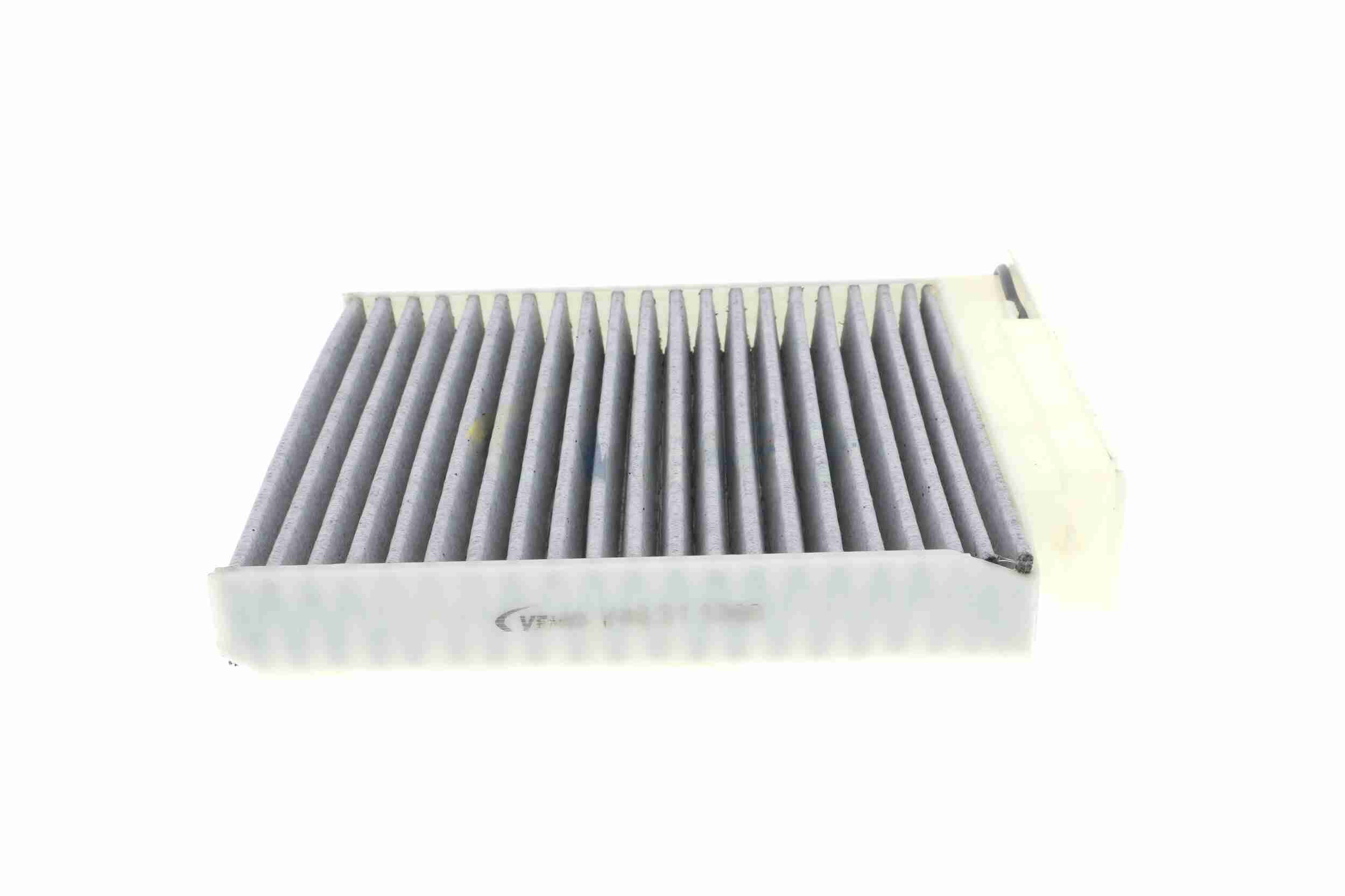 Vemo Interieurfilter V46-31-1068