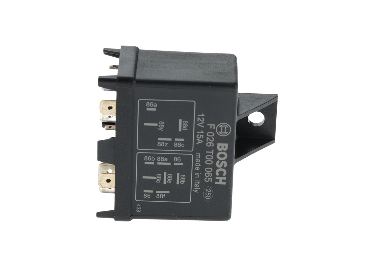Relais brandstofpomp Bosch F 026 T00 065