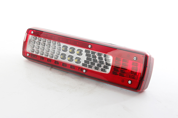 Radiateur BSG BSG 85-520-011