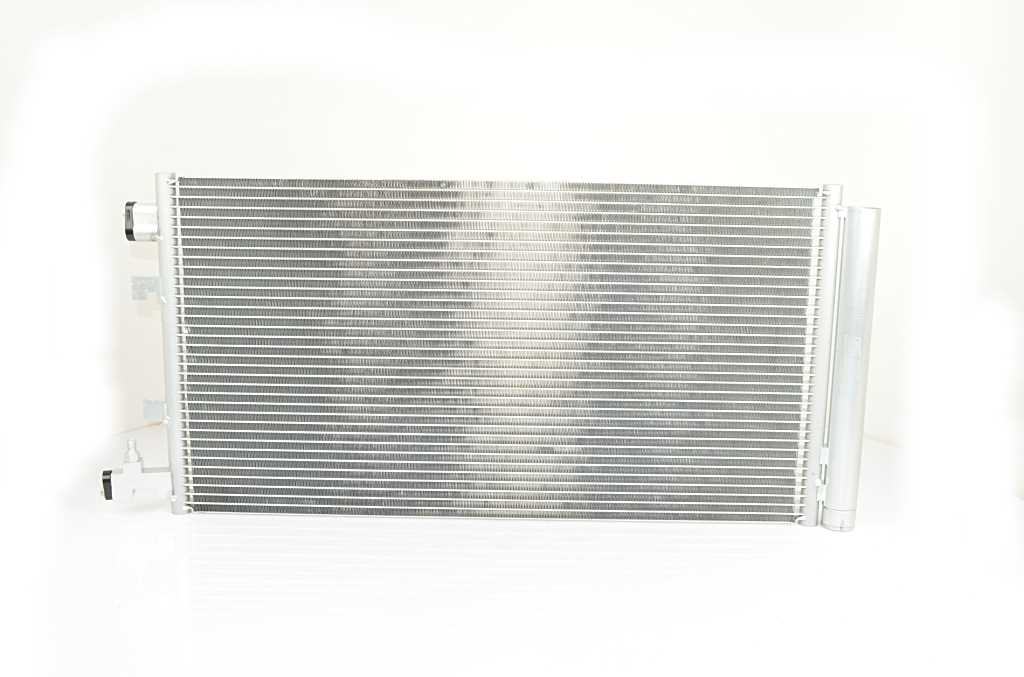 Airco condensor BSG BSG 75-525-001