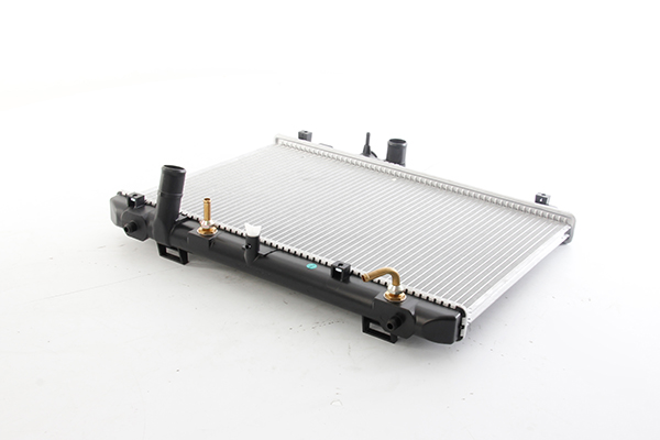 Radiateur BSG BSG 83-520-001